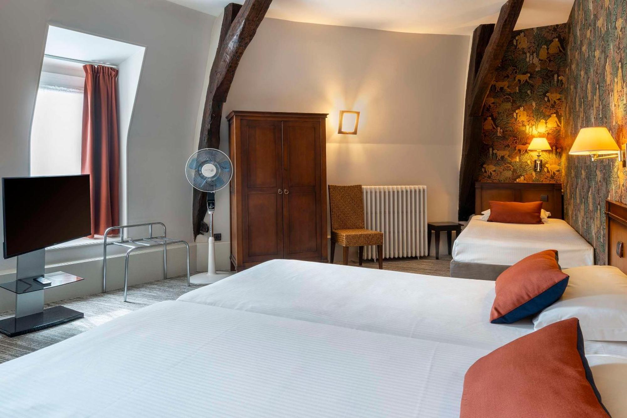Best Western De Diane Nevers Exterior photo
